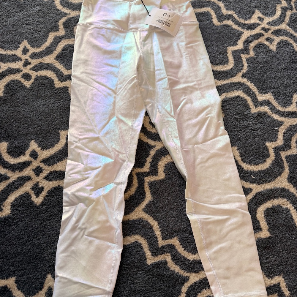 Zyia leggings